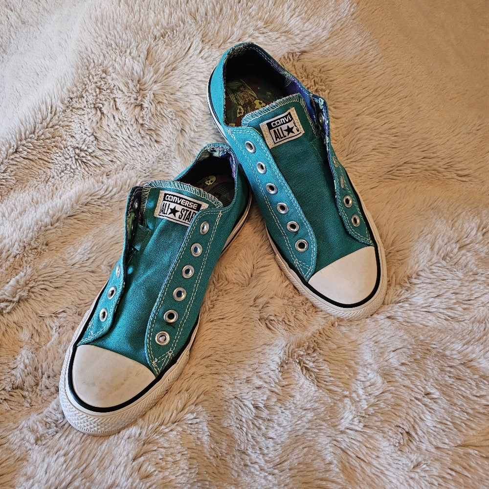 Womens Converse, Size 8, teal